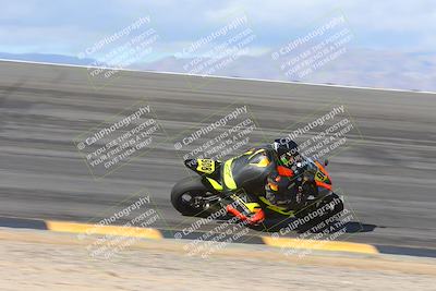 media/Feb-04-2024-SoCal Trackdays (Sun) [[91d6515b1d]]/1-Bowl (950am)/